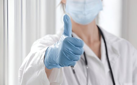 Top Benefits of Using Disposable Apparel in Controlled Environments