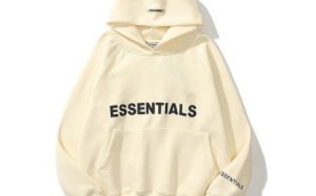 Essentials Hoodie: The Classic Streetwear Look for Everyone