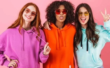 Why the Sp5der Hoodie — Especially in Pink and Black ,Is Taking Over Streetwear