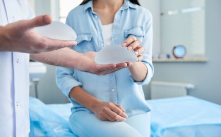 Breast Augmentation vs. Breast Lift: What’s the Difference?