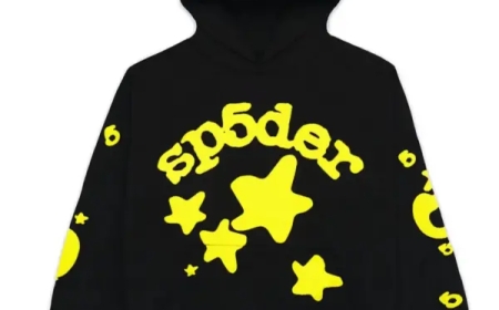 Sp5der Clothing’s Black Spider Hoodie: Urban Style Meets Modern Comfort